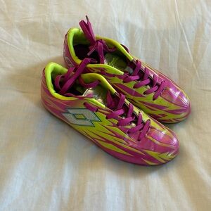 Girls lotto size 1 cleats